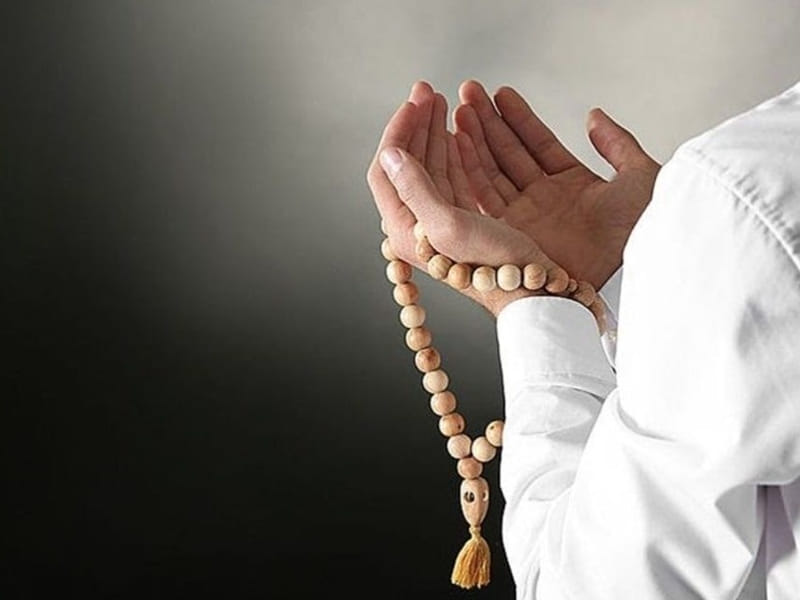 Saat Nabi Muhammad Kehilangan Orang Tercinta: Cara Menghadapi Kesedihan